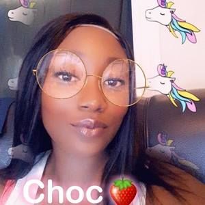 Meet your Posher, Tania